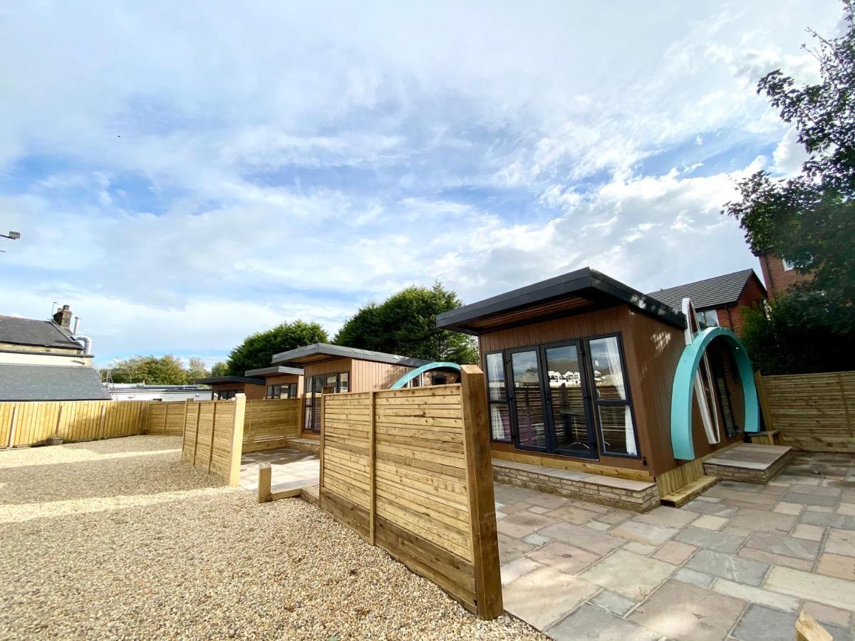 Elletson Park Wood Fired Hot Tubs, Caravans & Pods Pilling Dış mekan fotoğraf
