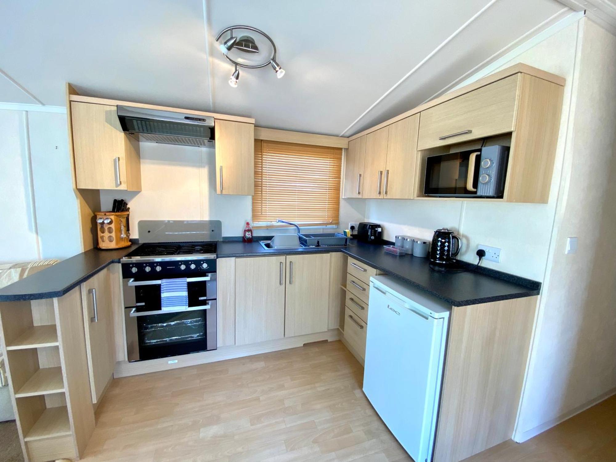 Elletson Park Wood Fired Hot Tubs, Caravans & Pods Pilling Dış mekan fotoğraf